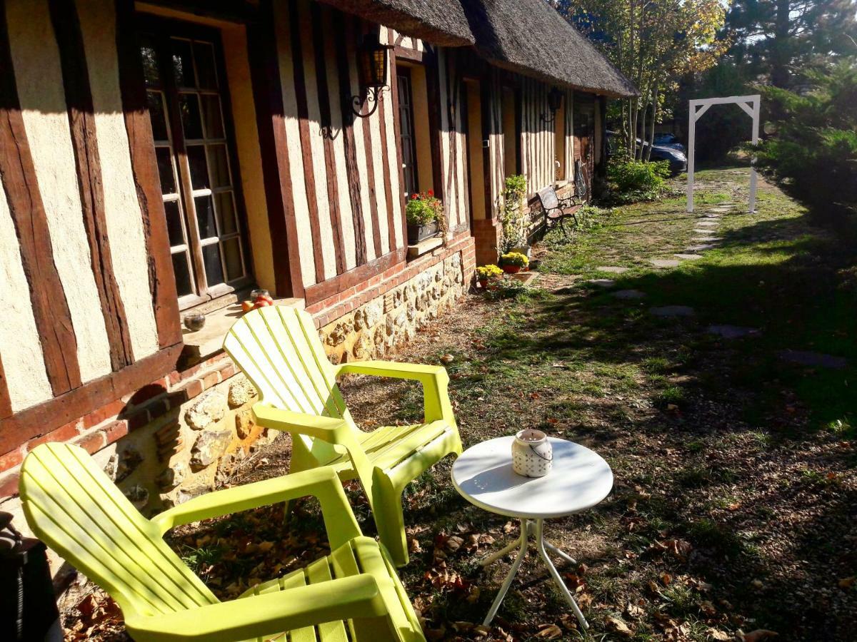 La Chaumiere Des Deux Amants Vatteville Exterior foto